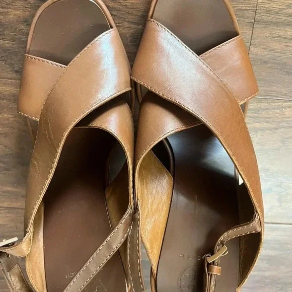 Authentic Tory Burch Gabrielle Wedge Sandals- Size 9 Brown